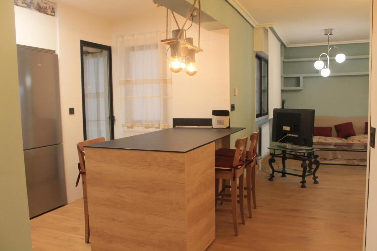Apartamento Pamplona Comfort ภายนอก รูปภาพ